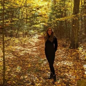 Meet your Posher, Nadine